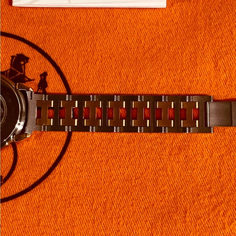 🛑SOLD🛑 ⏰⏱🕰Authentic Hermes Two Tone Clipper Watch - Picture 13 of 16